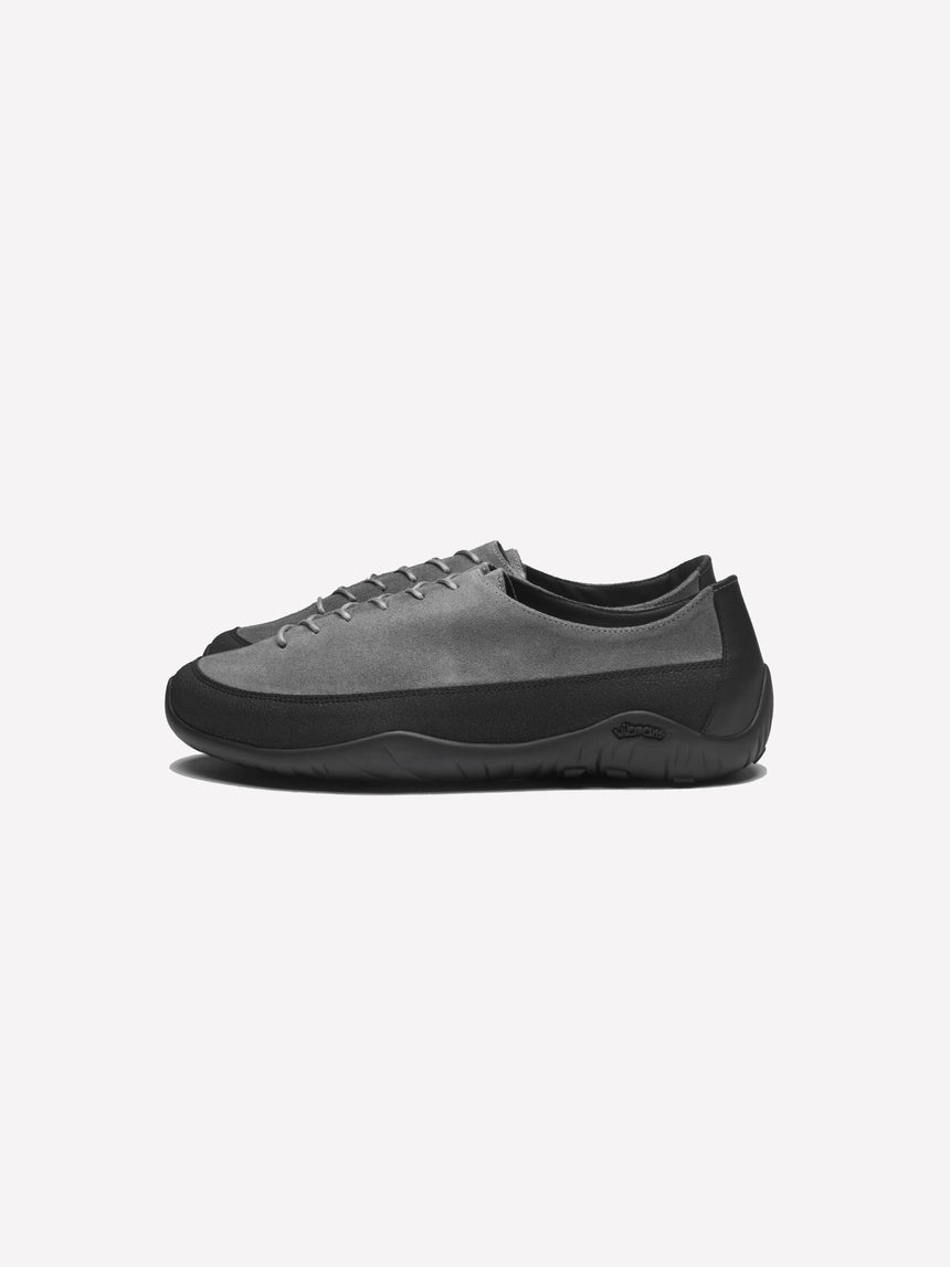 Wanderer - Grey Suede