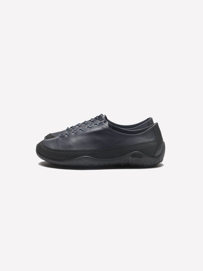 Wanderer - Midnight Leather